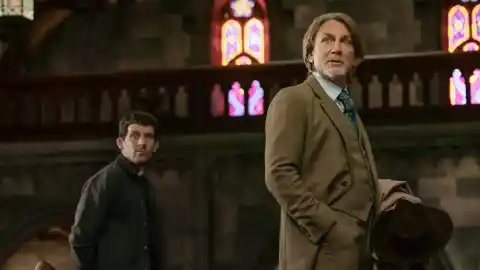 Imagen 1 de ¿Eres fan de 'Puñales por la espalda'? Tienes que ver estas comedias en streaming que se ríen de Agatha Christie