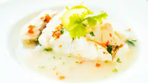 Imagen 1 de Merluza con salsa de yogur y limón, una receta ideal para sorprender a tus invitados en Navidad