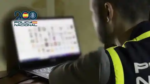 Imagen 1 de Detenido en Álava por fotografiar a menores en la vía pública y manipular las imágenes con IA para crear pornografía infantil