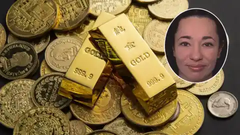 Imagen 1 de Una chamán que 'limpió joyas malditas' está entre los fugitivos más buscados de Europa por una estafa de 10 millones de euros