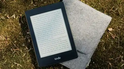 Imagen 1 de Kindle estrena una polémica novedad: su nueva IA responde preguntas sobre el libro sin hacer spoilers