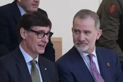 Imagen 1 de El rey Felipe VI visita L’Hospitalet en el centenario de la ciudad: “Tenéis un potencial extraordinario”