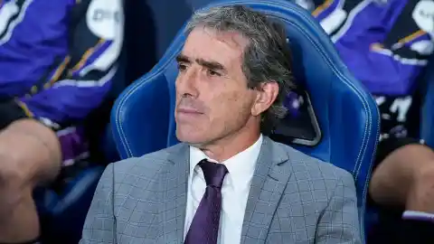 Imagen 1 de Lío entre el Valladolid y Guillermo Almada: el club le destituye por su deseo de fichar como nuevo entrenador del Oviedo