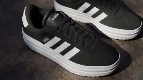 Imagen 1 de Zapatillas adidas para regalar esta Navidad por menos de 46 €