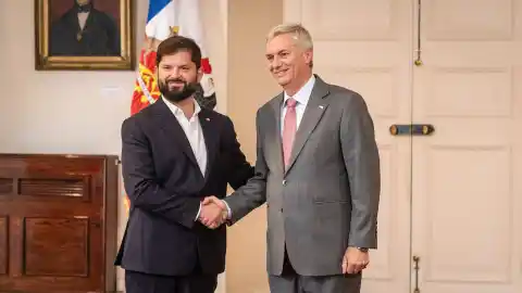 Imagen 1 de Boric y Kast apuestan por una transición ordenada tras el triunfo de la extrema derecha en Chile