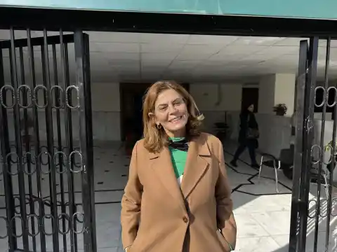 Imagen 1 de Hind Kabawat, cristiana y única mujer del nuevo Gobierno de Damasco: “Siria tiene que empezar a pensar en la idea de ciudadanía”