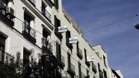 Imagen 1 de La compraventa de vivienda de segunda mano bate récord y sostiene el mercado inmobiliario en niveles no vistos desde 2007