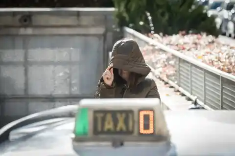 Imagen 1 de La trama de Leire Díez utilizó una empresa de Zaragoza sin empleados para cobrar las mordidas, según la UCO