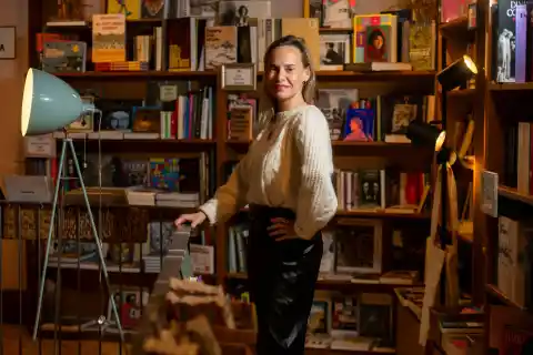 Imagen 1 de Cristina Oñoro, escritora: “Si yo fuera varón me pondría las pilas”