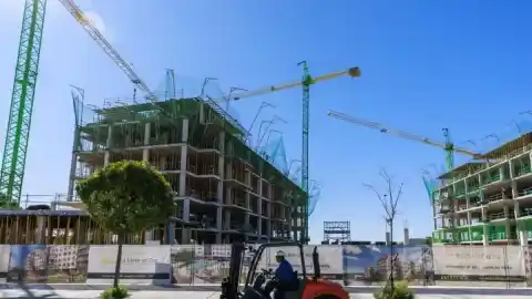 Imagen 1 de Los arquitectos recetan menos trámites y más tecnología e imaginación en la crisis de la vivienda