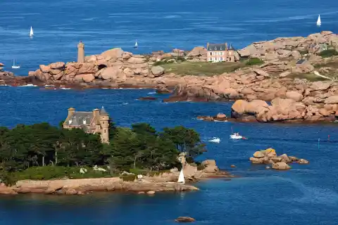 Imagen 1 de Normandía y Bretaña: un viaje entre playas y pueblos medievales