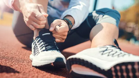 Imagen 1 de ¿Por qué son tendencia las zapatillas de ‘running’ con placa de carbono? Fichamos cinco propuestas para hombre y mujer