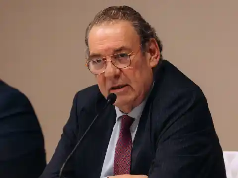 Imagen 1 de La Mesa del Turismo exige que las mutuas revisen las bajas laborales superiores a quince días