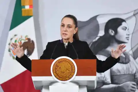 Imagen 1 de Sheinbaum critica la declaratoria de Trump del fentanilo como arma de destrucción masiva