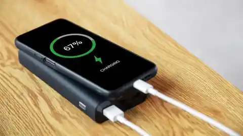 Imagen 1 de Si compraste esta power bank en Amazon, te interesa saber que se sobrecalienta y puede causar un incendio