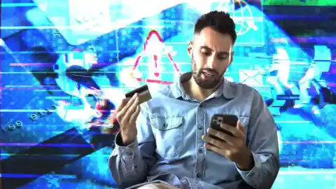 Imagen 1 de “Muchas personas siguen sin verificar el origen del mensaje cuando ciertos correos”: claves para protegerte de las ciberestafas en Navidad