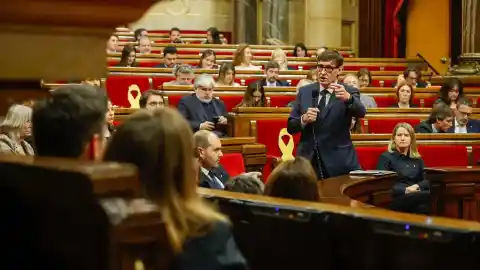 Imagen 1 de Illa responde a los grupos parlamentarios