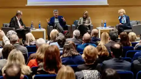 Imagen 1 de L’Hospitalet urge a que la atención sanitaria se realice dentro de su ciudad