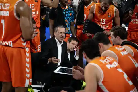 Imagen 1 de El Valencia Basket se blinda en Israel
