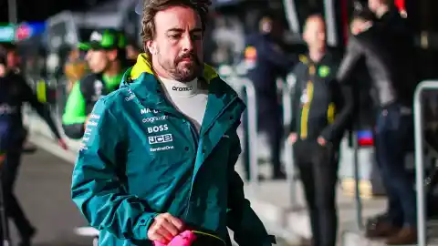 Imagen 1 de Fernando Alonso, sobre su complicado final de año: "Me lo tomaré como celebración… por no conducir más este coche"