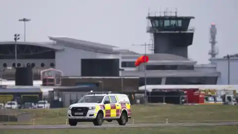 Imagen 1 de Aena se expande en Reino Unido con los aeropuertos de Leeds y Newcastle por 309 millones