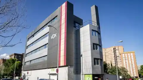 Imagen 1 de Dimite el 'community manager' de Vox tras hacerse público que acosó a un menor de edad