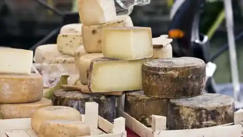 Imagen 1 de Comer queso y nata altos en grasas podría reducir el riesgo de demencia, según un nuevo estudio