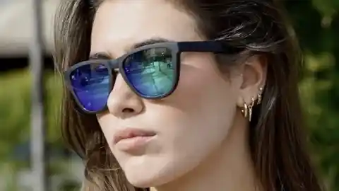 Imagen 1 de Las gafas de sol unisex triunfan como regalo y estas de Hawkers cuestan menos de 20 euros