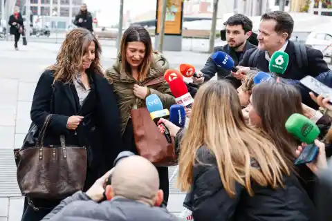 Imagen 1 de El juez que investiga a Leire Díez pide a la Audiencia Nacional detalles del motivo de su detención