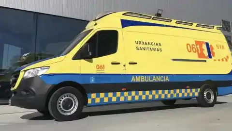 Imagen 1 de Muere una mujer arrastrada por una ola en una playa de Pontevedra