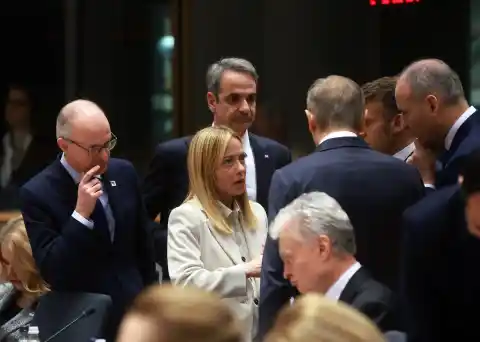 Imagen 1 de ‘Momento Meloni’ en Bruselas