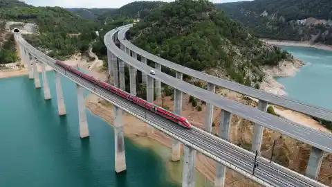 Imagen 1 de 15 años del AVE Madrid-Valencia: una línea que vertebró España y marcó hitos en ingeniería y arqueología