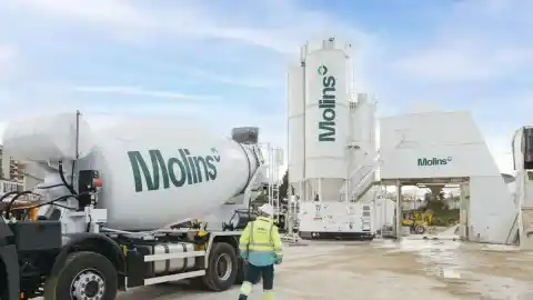 Imagen 1 de Molins compra la portuguesa Secil en la primera gran operación tras devolver la sede a Catalunya