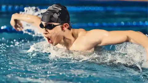 Imagen 1 de Nado a diario y este MP3 es la versión "Pro" del mío: por lo que cuesta, quizás pegue el salto