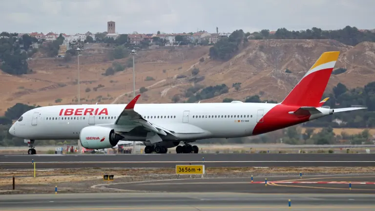 Imagen 1 de Iberia sufre un ciberataque que compromete datos personales de sus clientes