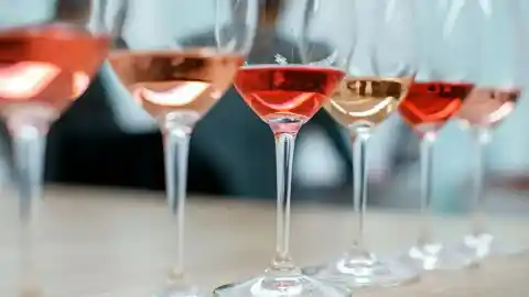 Imagen 1 de Están de moda, pero, ¿son lo mismo rosado y clarete?