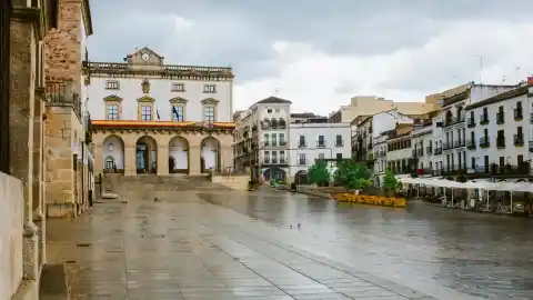 Imagen 1 de El tiempo que hará en Extremadura: la jornada electoral estará marcada por las tormentas