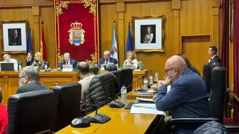 Imagen 1 de El alcalde de Bardabás afirma que que seguirá en su cargo y deja la puerta abierta a gobernar con el PP