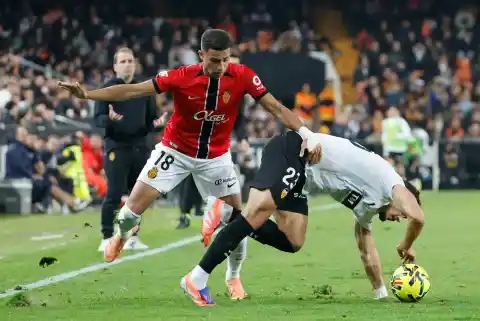 Imagen 1 de Un Valencia mejorado no sabe rematar los partidos