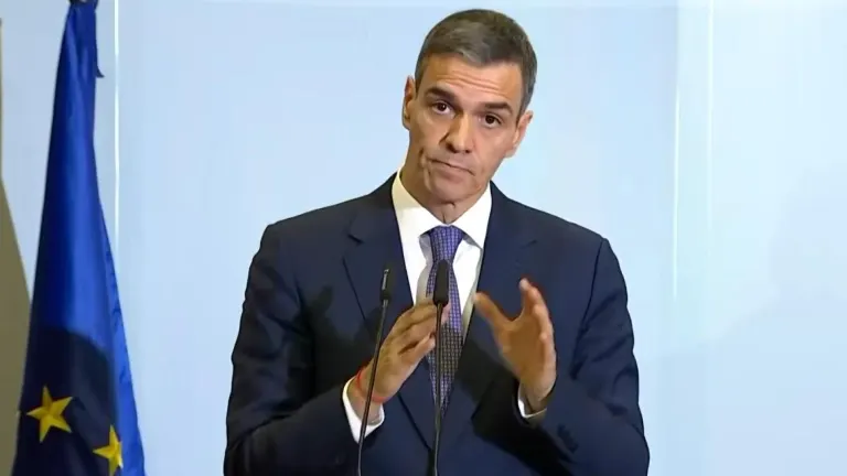 Imagen 1 de Sánchez sugiere que el Tribunal Constitucional revisará la sentencia de García Ortiz: "Sigo creyendo en su inocencia"