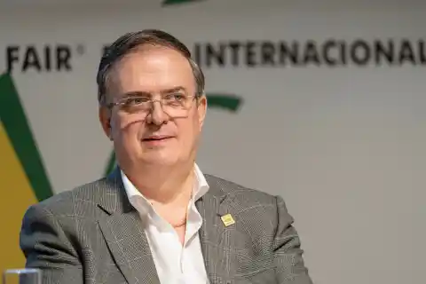 Imagen 1 de Ebrard: el regreso del eterno soldado