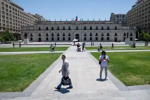 Imagen 1 de La Moneda, el palacio “poco versallesco” en el que Kast quiere vivir