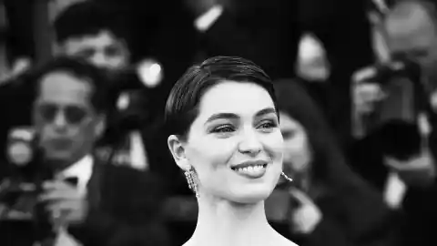 Imagen 1 de Anamaria Vartolomei, entre Cannes y la ciencia ficción: “Es difícil decir ‘no’ cuando eres novata”