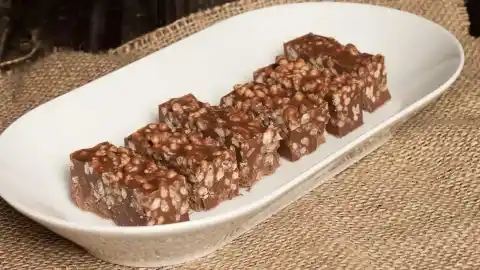 Imagen 1 de El turrón de chocolate, casero: la receta fácil del favorito de los peques para controlar el azúcar