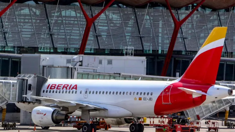 Imagen 1 de Iberia denuncia un ciberataque que afecta a datos de clientes