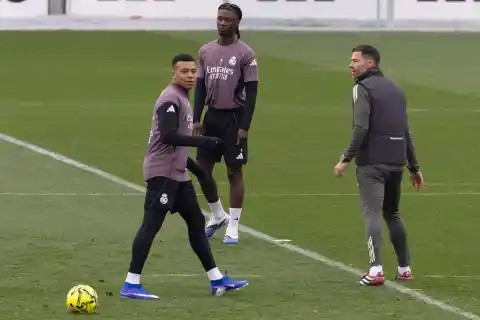 Imagen 1 de Real Madrid - Sevilla en directo | Los de Alonso, ante el último examen del año contra el Sevilla