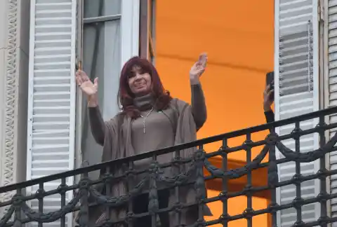 Imagen 1 de Cristina Kirchner, intervenida de urgencia por un cuadro de apendicitis
