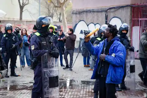 Imagen 1 de Leña al pobre