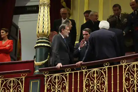 Imagen 1 de Sánchez se resiste a acabar como Felipe González y Rajoy
