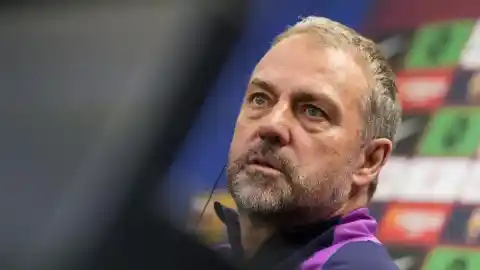 Imagen 1 de Las elecciones de Flick para jugar en Villarreal